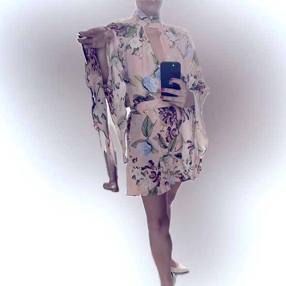 NW/oT Nicholas silk romper. Flower pattern. - Picture 3 of 6